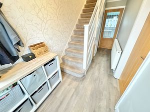 Glen Road Great Sutton